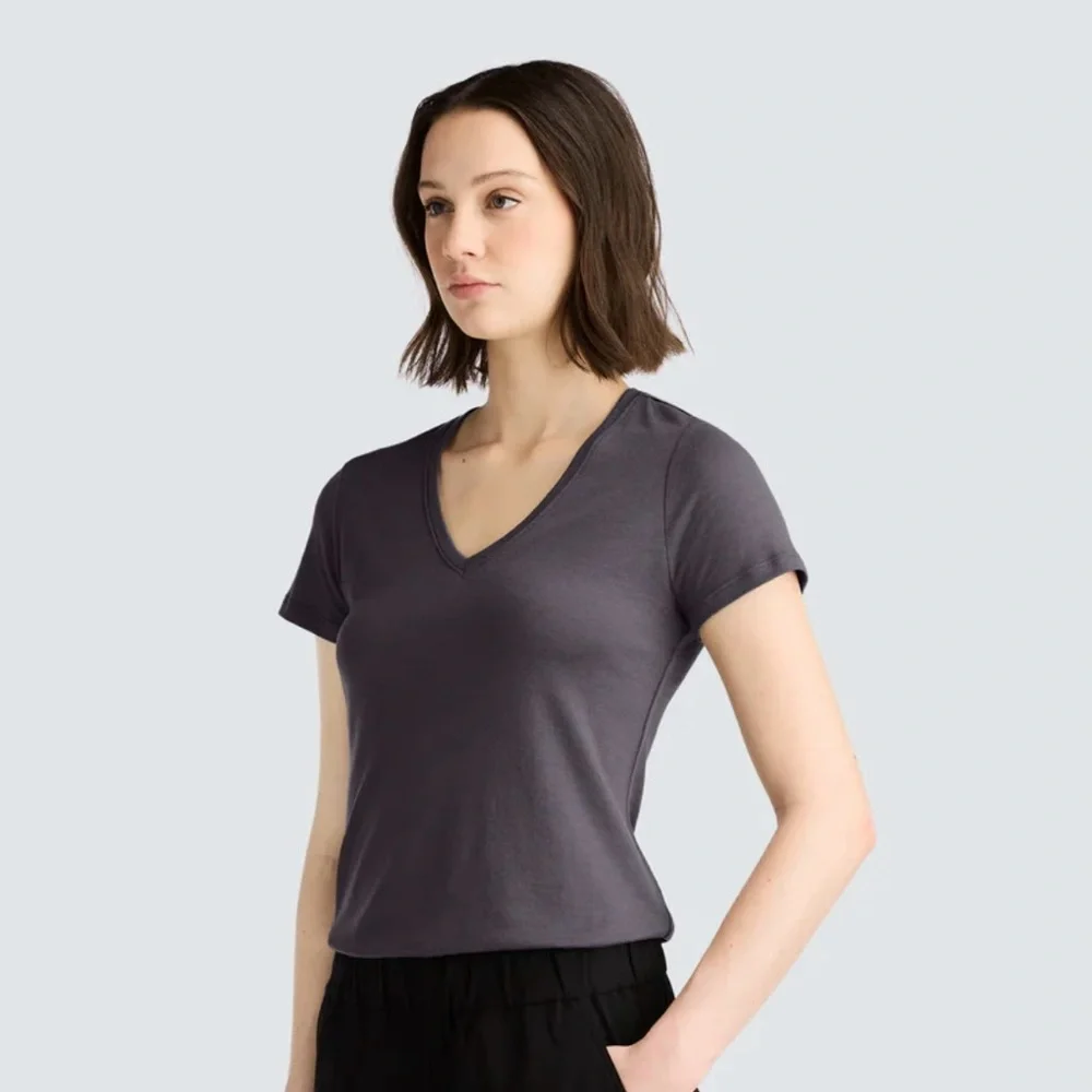 Women's Small Unbound Merino V‑Neck T‑Shirt Charcoal - Picture 2 of 5